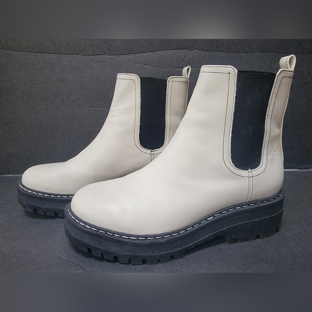 Marc Fisher Women's Padima Chelsea Retro Platform White Leather Boots Size 9.5